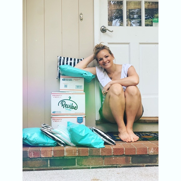 25% off today only on bundles. Price comes off automatically - Picture 4 of 16